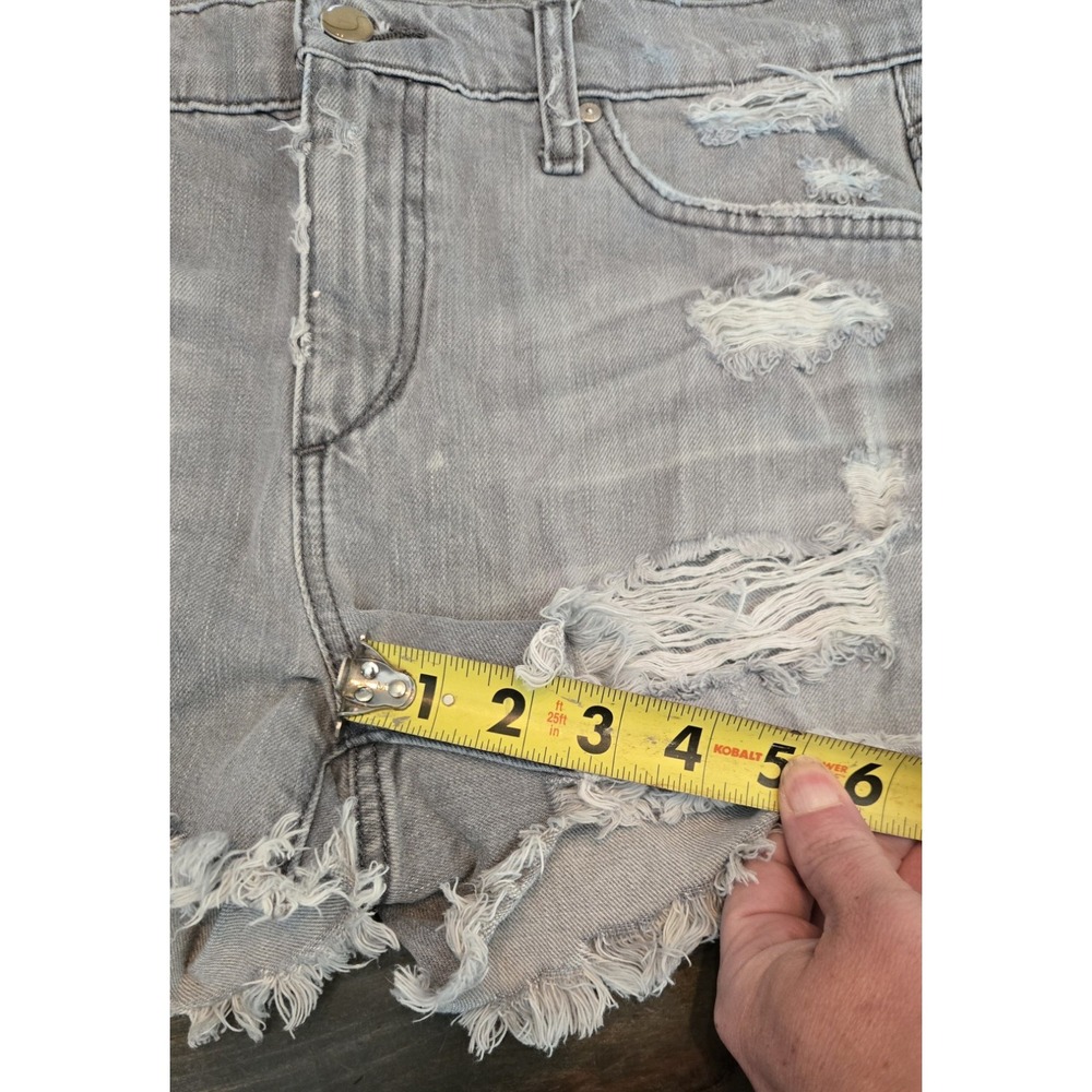 Retro Y2K Joe's Jeans Gabrielle Distressed Grey Jeans Cut Off Shorts Size 28 - Picture 11 of 11